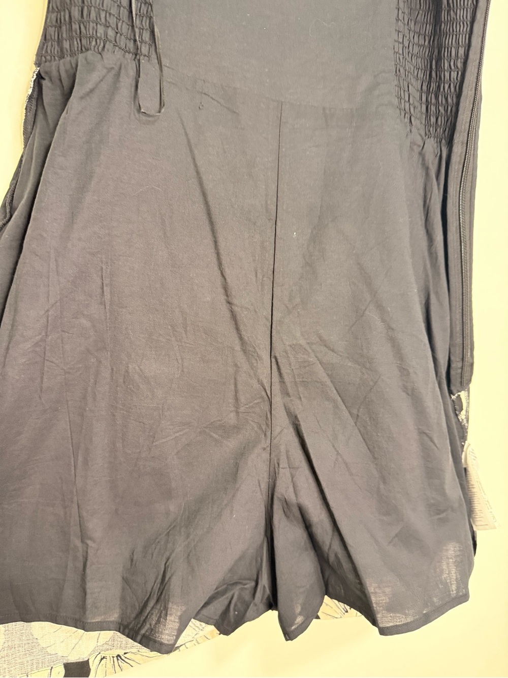 Beach Abercrombie & Fitch Black Shell-Print Mini Dress - Picture 6 of 10